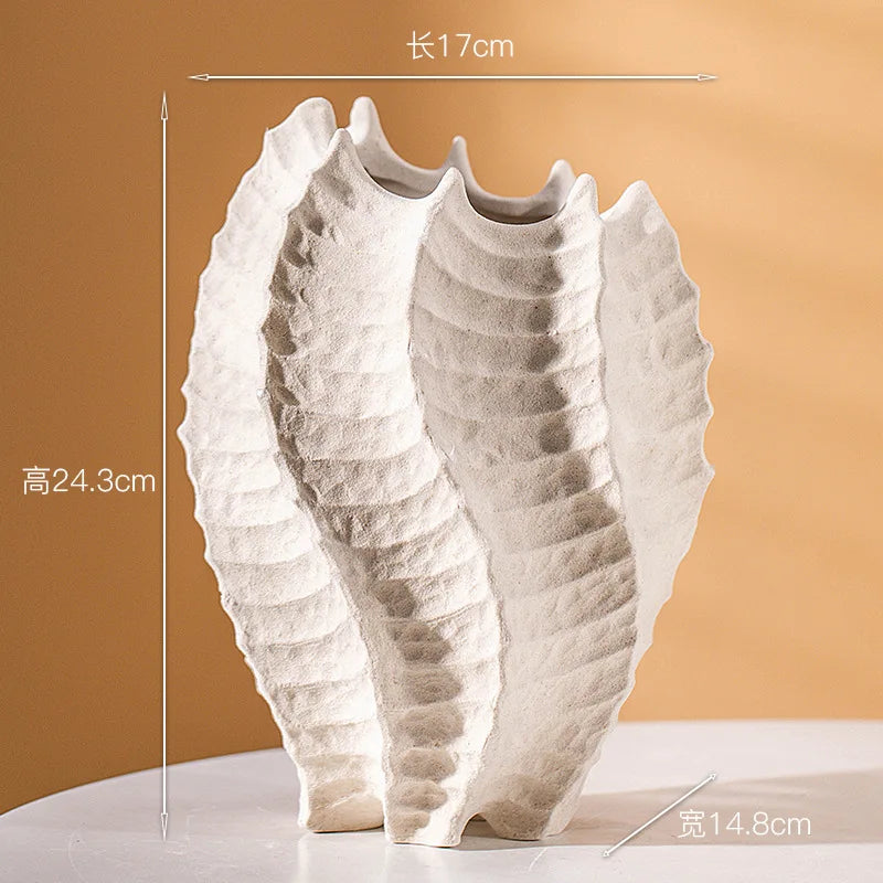 European-style Ceramic Vase - Unique Decorative Ornamental Seashell Vase