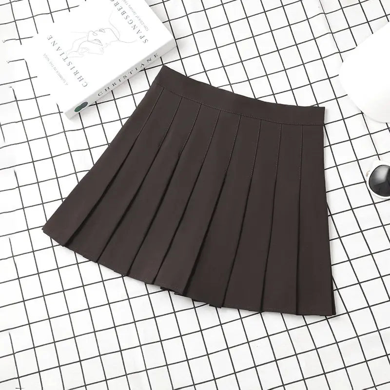 pleated mini skirt